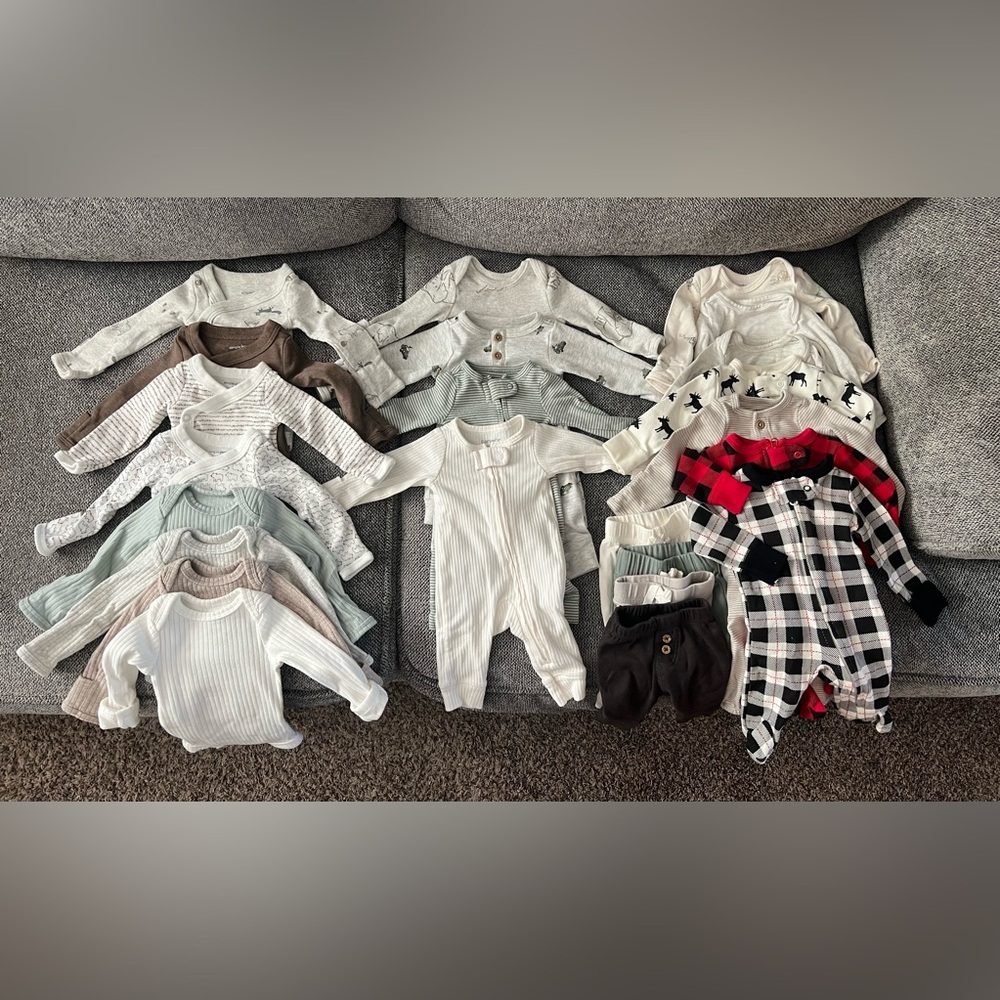 Lot of boys preemie clothes